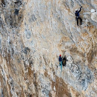 Tři kamarádi na Silberhornu: z deníku branického alpinisty o prvovýstupu na Silberhorn v masivu Jungfrau